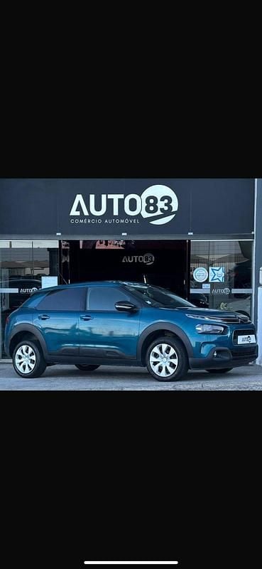 Azul Usado 2019 Citroën C4 Shine | € 11.990 (Bom preço) - Imagem 1/1