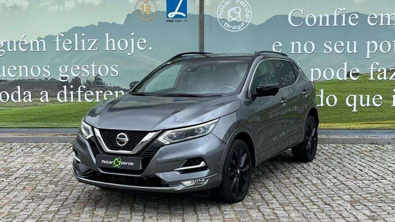 Cinzento Usado 2020 Nissan Qashqai SUV | € 23.500 (Preço elevado) - Imagem 1/4