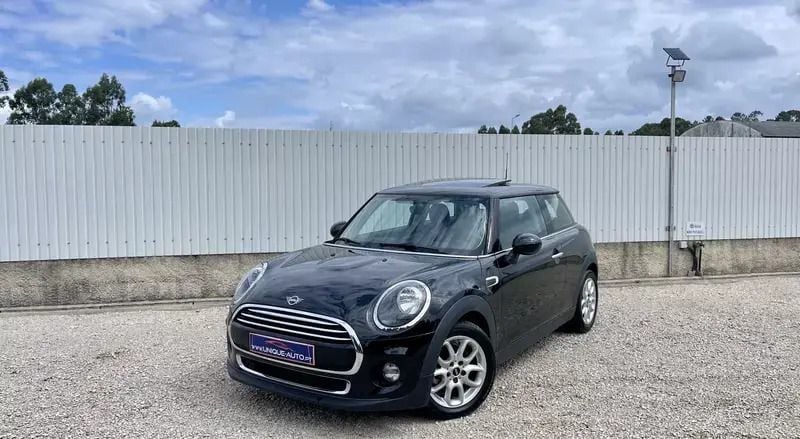 Preto Usado 2018 Mini Cooper D Citadino | € 13.950 (Preço justo) - Imagem 1/4