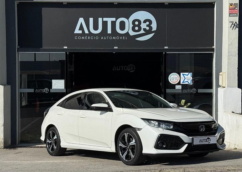 Branco Usado 2018 Honda Civic Comfort Sedan | € 19.990 (Caro) - Imagem 1/1