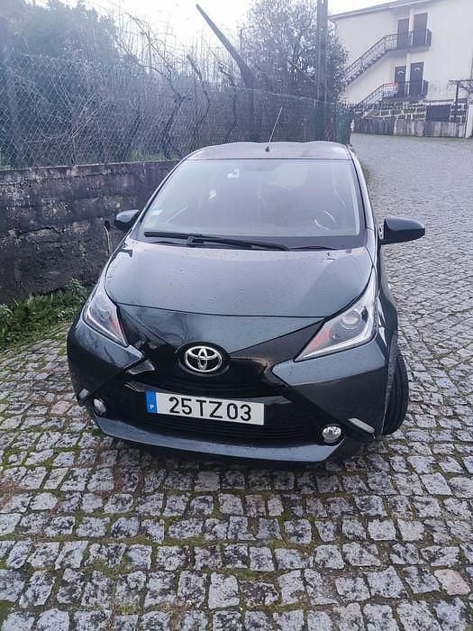 Usado 2017 Toyota Aygo Citadino | € 13.500 (Preço justo) - Imagem 1/4