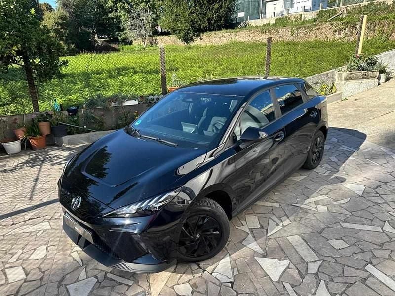 Preto Usado 2022 MG MG4 EV Citadino | € 21.500 (Preço justo) - Imagem 1/4