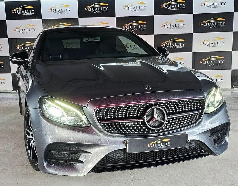 Usado Mercedes E220 AMG line 194 HP (142 kW) 2020 Cinza Citadino