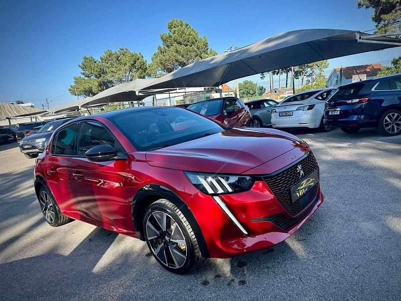 Usado Peugeot e-208 GT-line 100 kW (136 HP) 2020 Verde Citadino