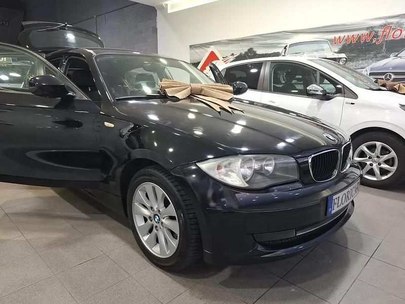 Preto Usado 2010 BMW 116 Citadino | € 8.490 (Preço justo) - Imagem 1/4