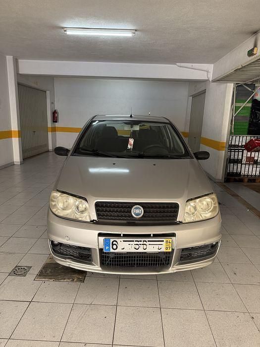 Usado 2004 Fiat Punto Citadino | € 1.450 (Bom preço) - Imagem 1/4