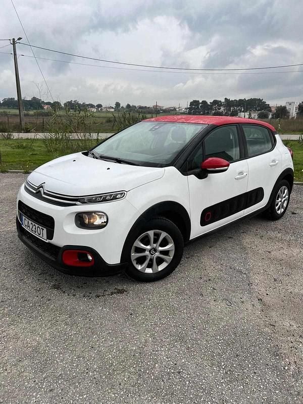 Branco Usado 2018 Citroën C3 PureTech | € 11.000 (Preço justo) - Imagem 1/3