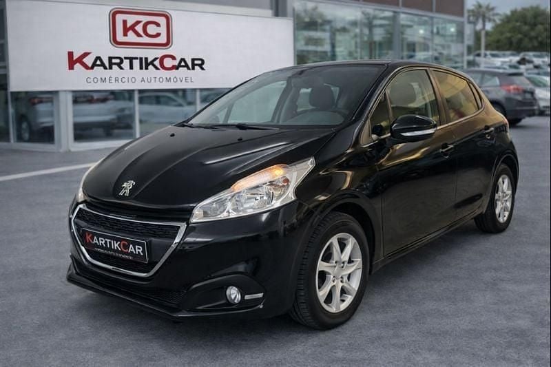 Preto Usado 2015 Peugeot 208 Citadino | € 6.750 (Super Preço) - Imagem 1/4