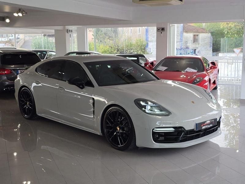 Usado Porsche Panamera 4S 422 HP (310 kW) 2017 Cinza Sedan
