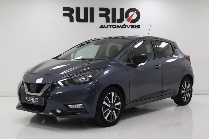 Usado Nissan Micra 92 HP (67 kW) 2022 Cinza Citadino