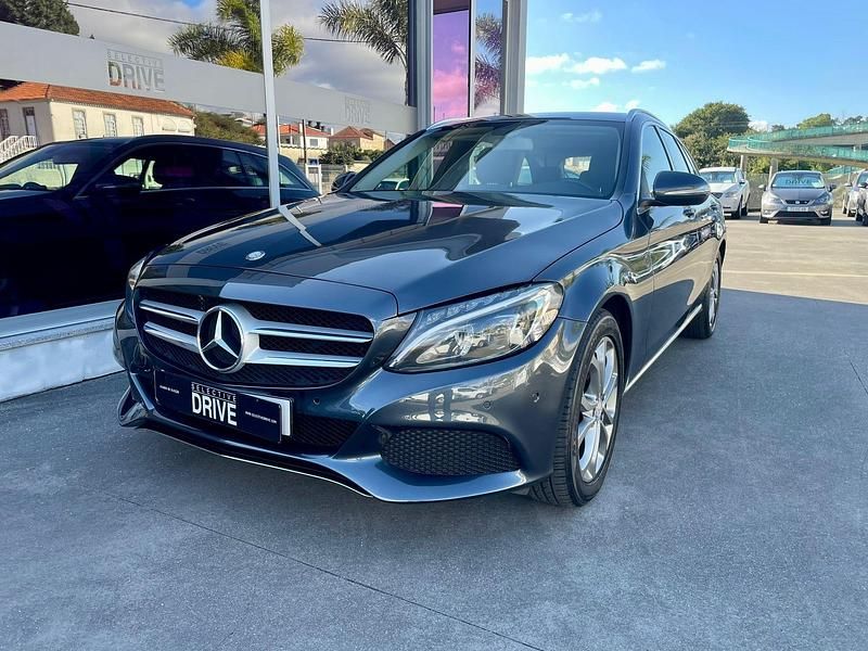 Cinza Usado 2014 Mercedes C220 Avantgarde Carrinha | € 19.900 - Imagem 1/4