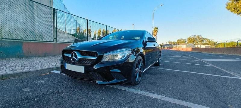 Usado 2015 Mercedes 180 Sedan | € 16.500 (Super Preço) - Imagem 1/4