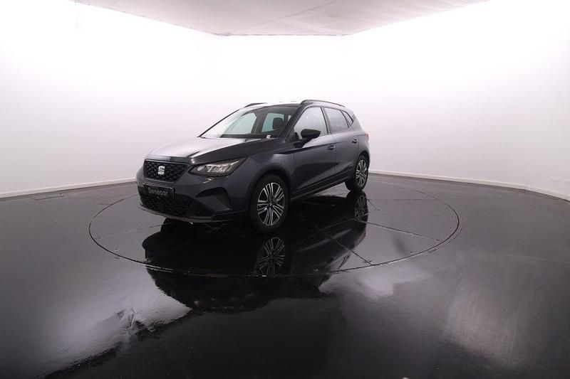 Usado Seat Arona 116 HP (85 kW) 2024 Cinzento SUV