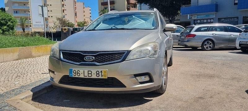 Usado 2010 Kia Ceed Sportswagon Carrinha | € 3.300 - Imagem 1/4