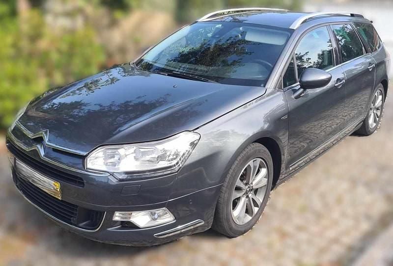 Cinzento Usado 2017 Citroën C5 Carrinha | € 13.750 (Caro) - Imagem 1/4