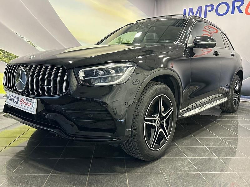 Preto Usado 2022 Mercedes GLC300 SUV | € 39.990 (Preço justo) - Imagem 1/4