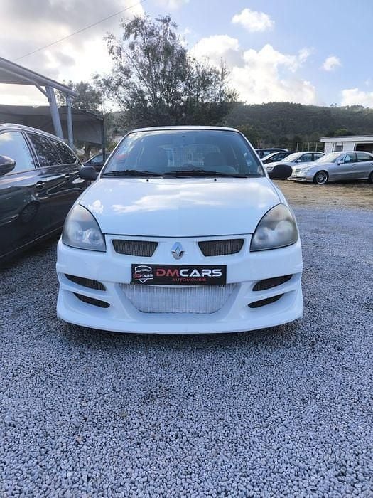 Usado 2006 Renault Clio II | € 3.000 (Super Preço) - Imagem 1/4