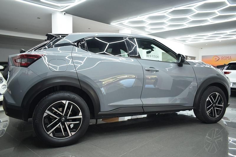 Usado Nissan Juke N-Connecta 114 HP (83 kW) 2025 Cinza SUV