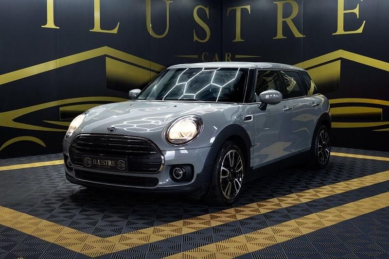 Cinza Usado 2020 Mini One D Countryman Sport SUV | € 22.900 - Imagem 1/4