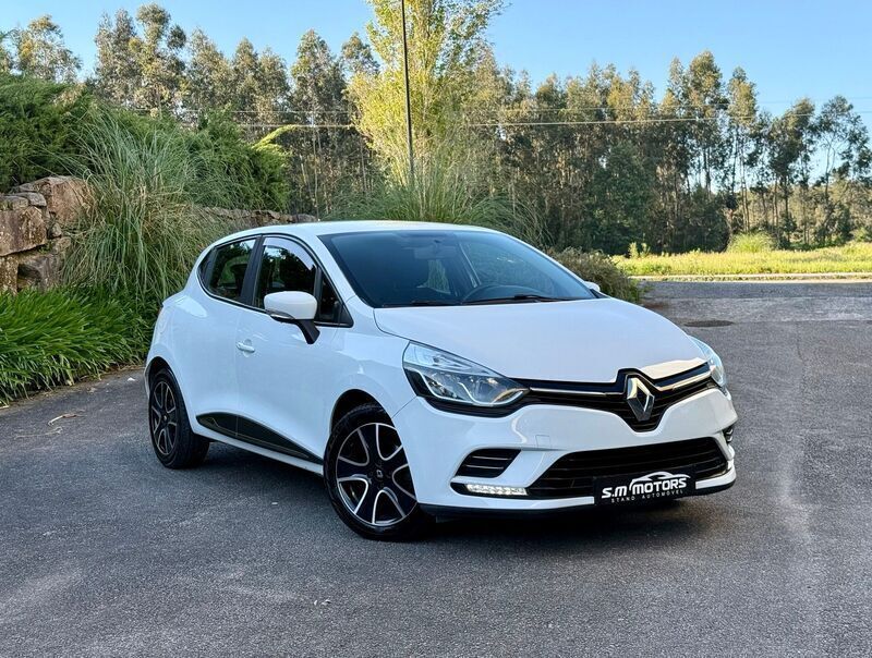 Branco Usado 2018 Renault Clio IV Zen | € 10.450 (Preço justo) - Imagem 1/4