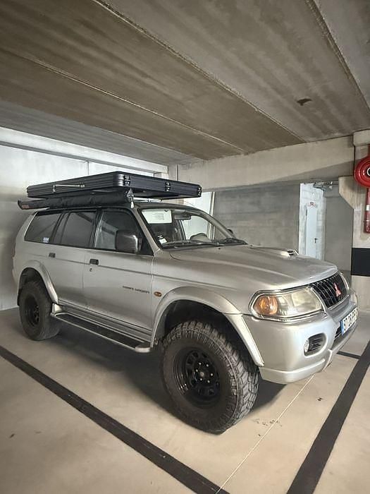 Usado 2000 Mitsubishi Pajero SUV | € 11.000 - Imagem 1/3