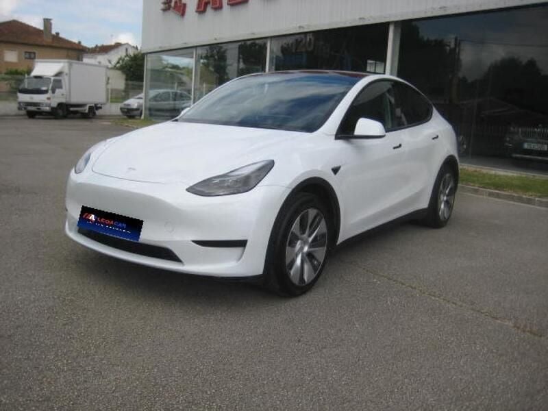 Usado 2023 Tesla Model Y Performance SUV | € 31.000 - Imagem 1/4