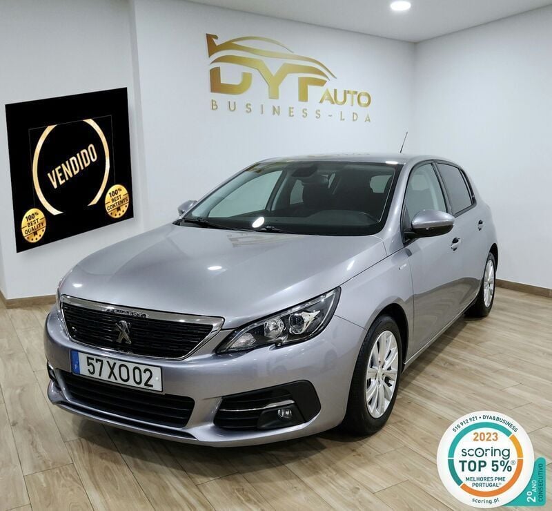 Cinza Usado 2019 Peugeot 308 Style | € 13.490 (Preço justo) - Imagem 1/4