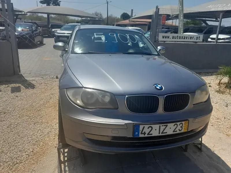 Cinza Usado 2007 BMW 120 Citadino | € 5.900 (Super Preço) - Imagem 1/4