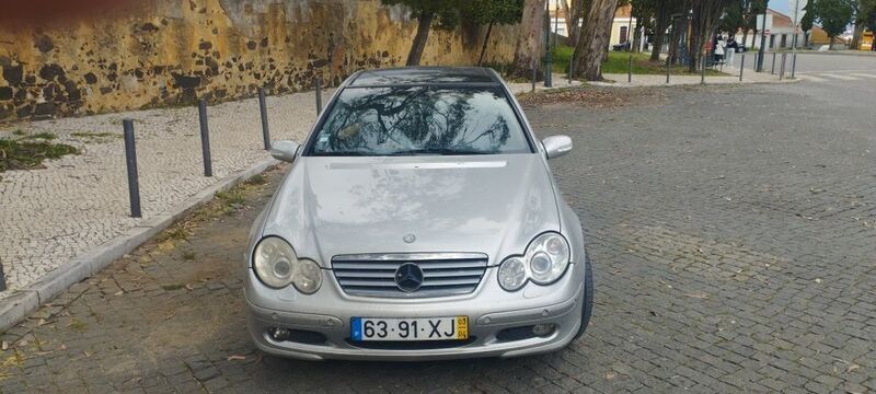 Usado 2004 Mercedes C220 | € 5.500 (Bom preço) - Imagem 1/2