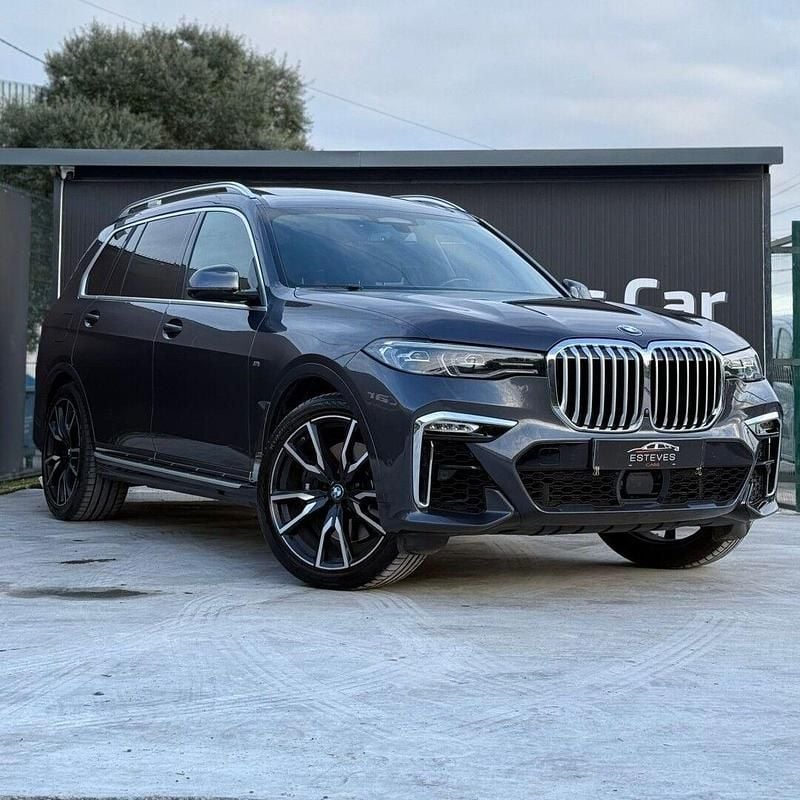 Cinza Usado 2021 BMW X7 SUV | € 79.950 - Imagem 1/4