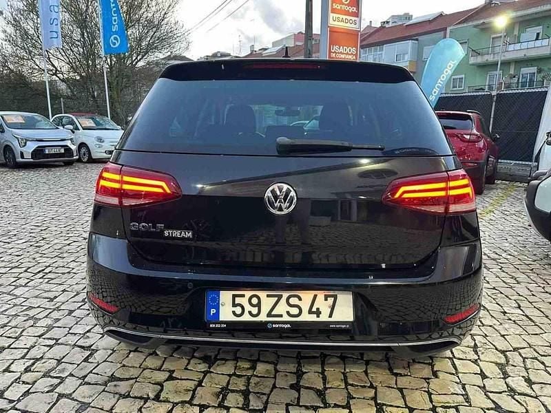 Usado VW Golf VII 115 HP (84 kW) 2020 Preto Citadino