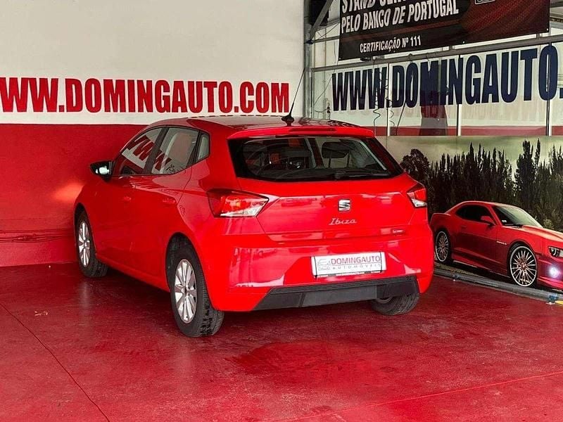 Usado Seat Ibiza Reference 95 HP (69 kW) 2023 Vermelho Citadino