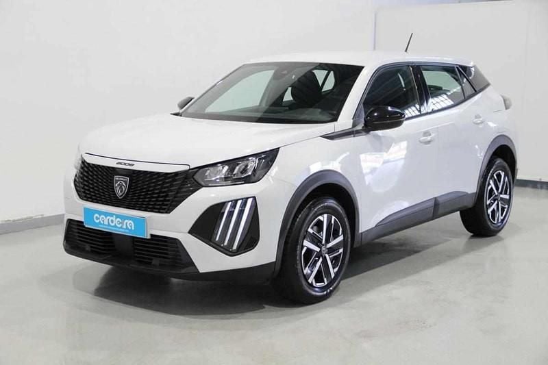 Usado Peugeot 2008 131 HP (96 kW) 2023 Branco SUV