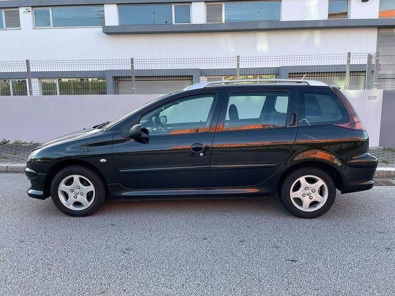 Usado Peugeot 206 70 HP (51 kW) 2006 Carrinha
