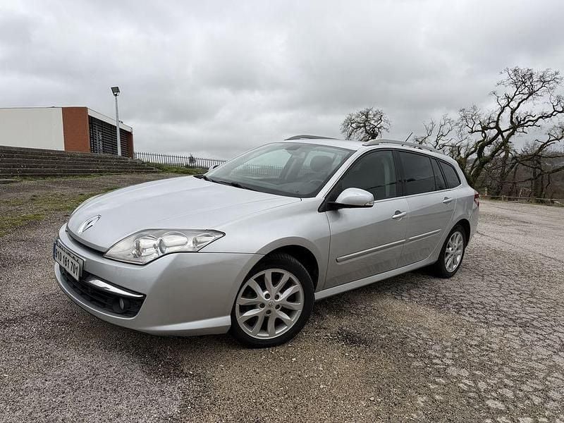 Usado Renault Laguna III 110 HP (80 kW) 2009 Carrinha