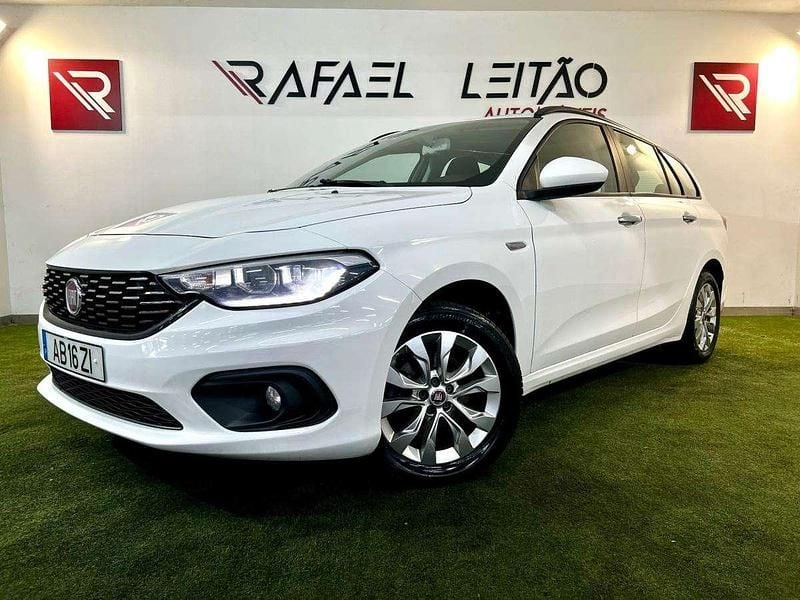 Branco Usado 2020 Fiat Tipo Wagon Carrinha | € 10.350 (Preço justo) - Imagem 1/4