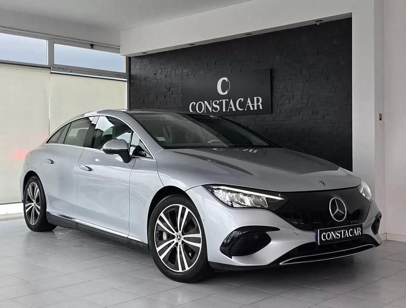 Usado Mercedes EQE350 Edition 214 kW (292 HP) 2023 Cinza prata Sedan