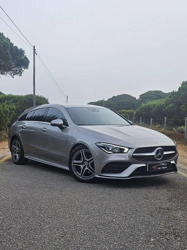 Cinza Usado 2020 Mercedes CLA180 Shooting Brake AMG line Carrinha | € 28.990 (Preço justo) - Imagem 1/4