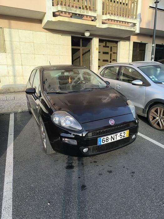 Usado 2013 Fiat Punto Evo Citadino | € 5.500 - Imagem 1/4