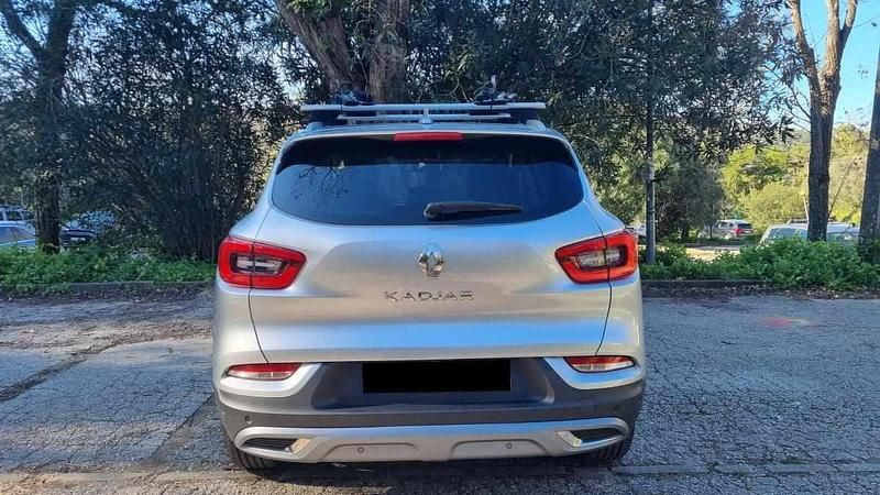 Usado Renault Kadjar 140 HP (102 kW) 2021 Cinzento SUV