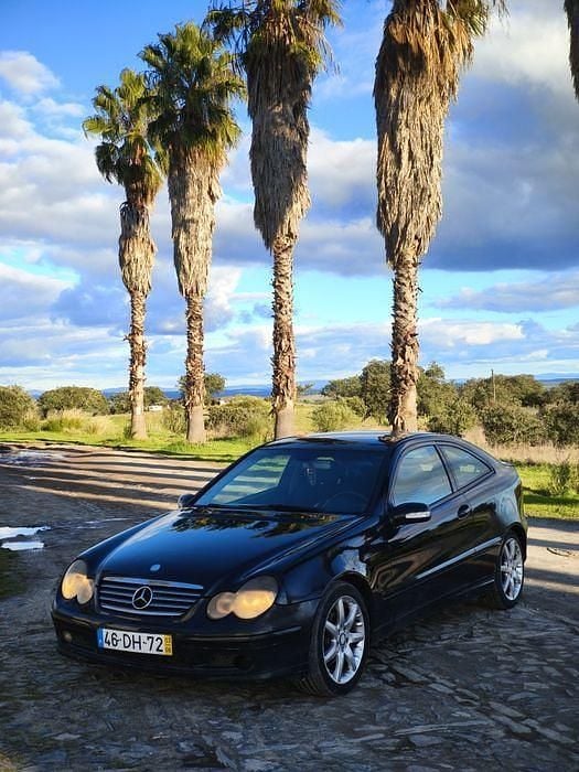 Usado 2003 Mercedes C220 | € 4.500 (Preço justo) - Imagem 1/4
