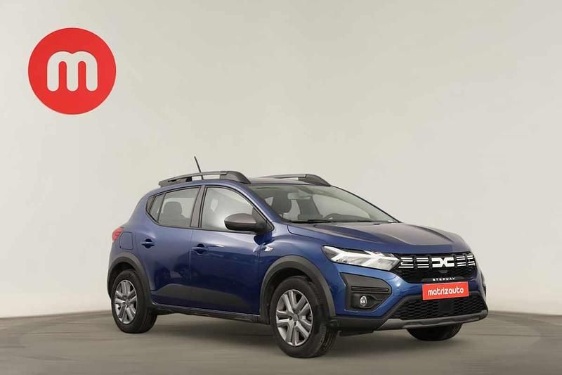 Azul Usado 2023 Dacia Sandero Citadino | € 15.999 (Preço justo) - Imagem 1/4