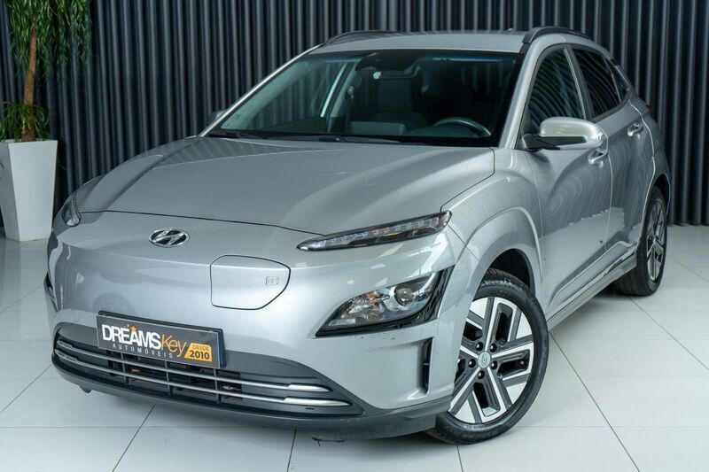 Cinzento Usado 2021 Hyundai Kauai SUV | € 23.850 (Preço justo) - Imagem 1/4