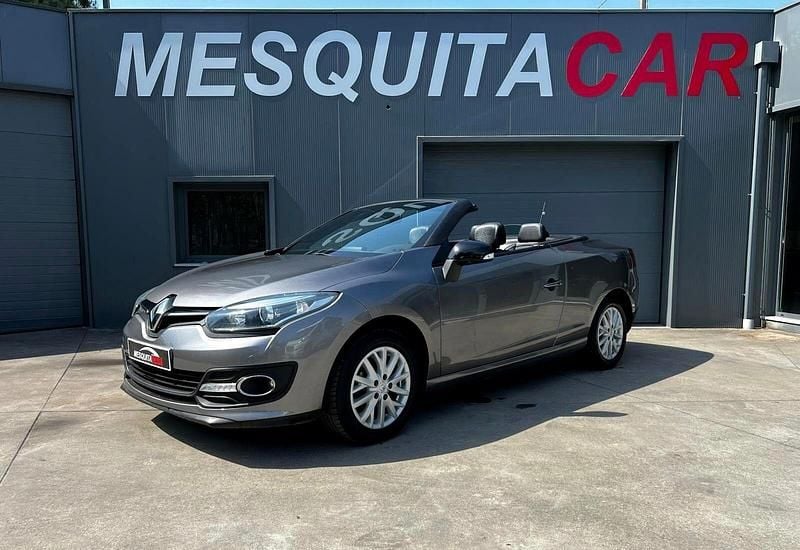 Antracite Usado 2015 Renault Mégane III Dynamique | € 12.000 (Preço justo) - Imagem 1/2