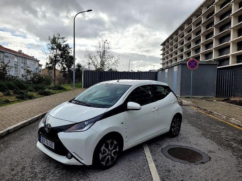 Usado 2018 Toyota Aygo X-play Citadino | € 8.500 (Bom preço) - Imagem 1/4