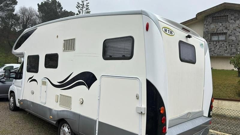 Usado Fiat Ducato 150 HP (110 kW) 2013 Branco Van