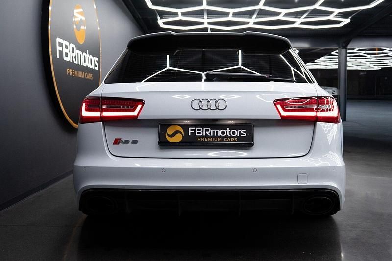 Usado Audi A6 Premium 560 HP (411 kW) 2014 Cinza Carrinha