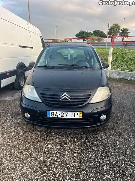 Usado Citroën C3 69 HP (50 kW) 2002 Preto Citadino