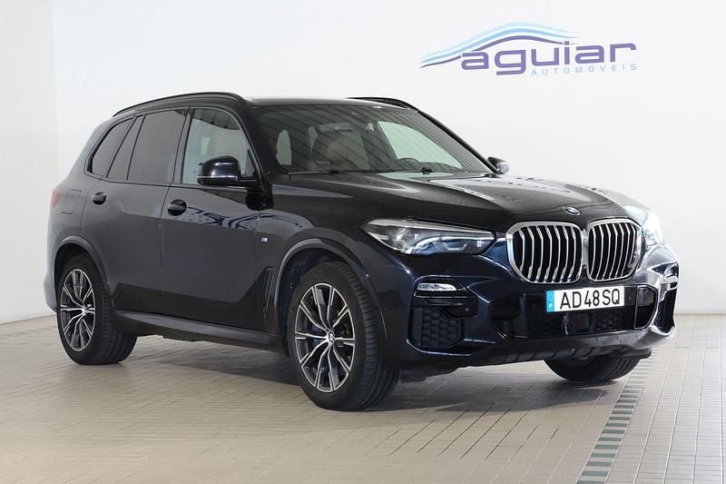 Preto Usado 2020 BMW X5 Performance SUV | € 44.900 - Imagem 1/4