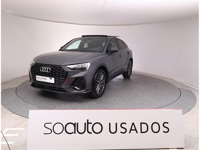 Cinzento escuro Usado 2021 Audi Q3 Sportback Business SUV | € 38.990 - Imagem 1/4